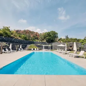  Holiday home Cortilio Luxury Homes On Etna